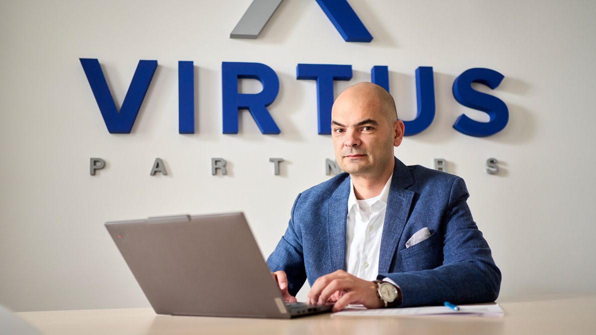 Dejan Ćirković: <br>U turbulentnim uslovima opstaju finansijski otporne firme 1 dejan cirkovic 01