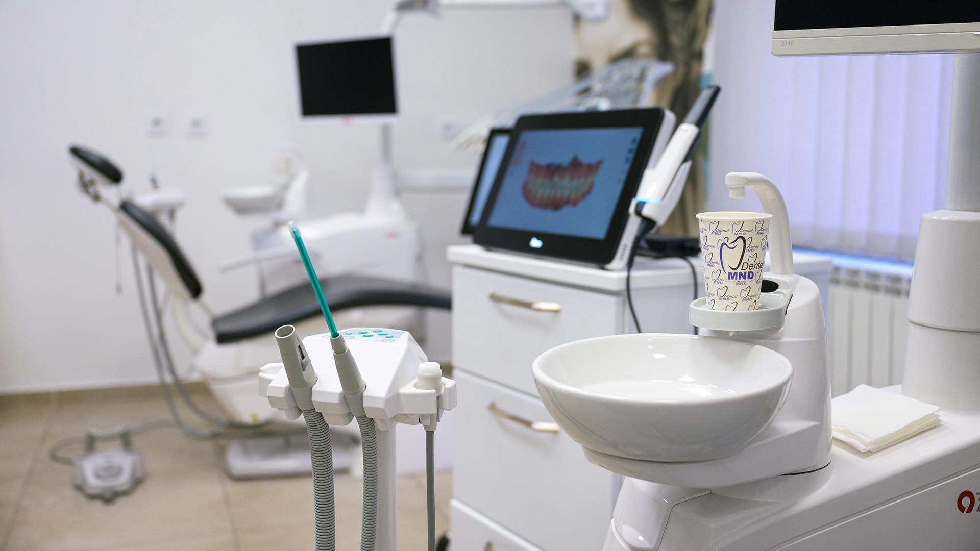 MND Dental: <br>Od porodične tradicije do savremenih stomatoloških rešenja 4 mndental 04