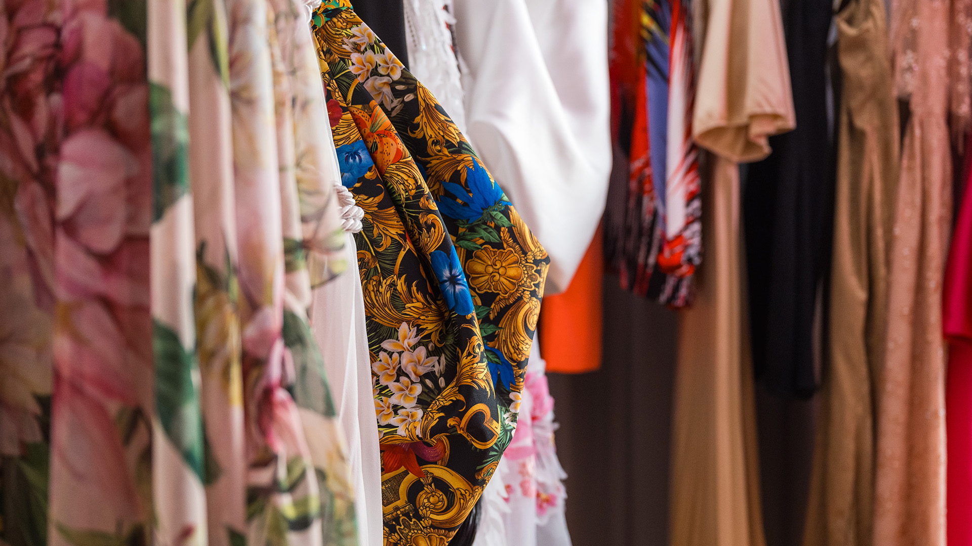 Rent-a-Porter: <br>Iznajmljivanje dizajnerskih haljina, blejzera i aksesoara 18 rent a porter 08